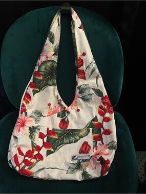 Floral Hobo Shoulder Bag - White with Red & Green